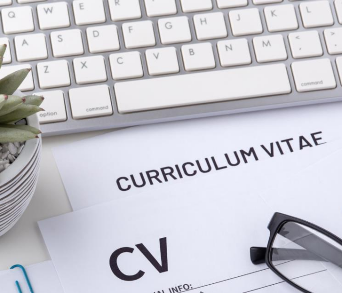 Stand Out from the Crowd: Tailoring Your CV for Apprenticeship Success!